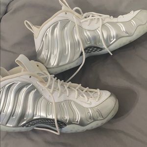 silver foam posits